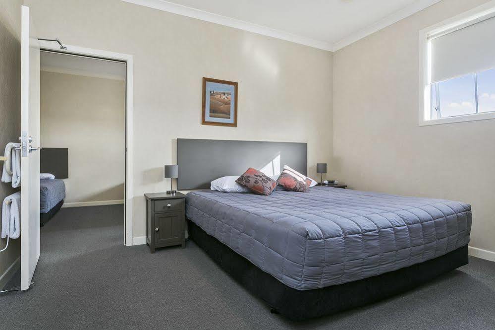 No 1 Motels Cambridge Bagian luar foto